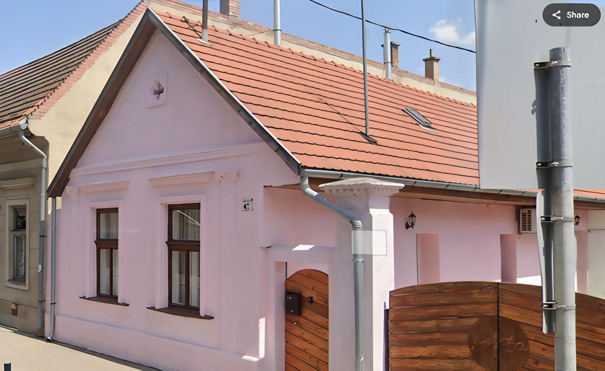 Апартаменты Porta Pink *